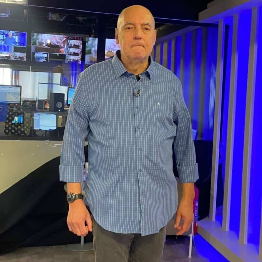 Josimar Melo veste camisa manga longa Breda Uomo, marca de moda masculina do Grupo Breda, em programa Sabor e Arte.