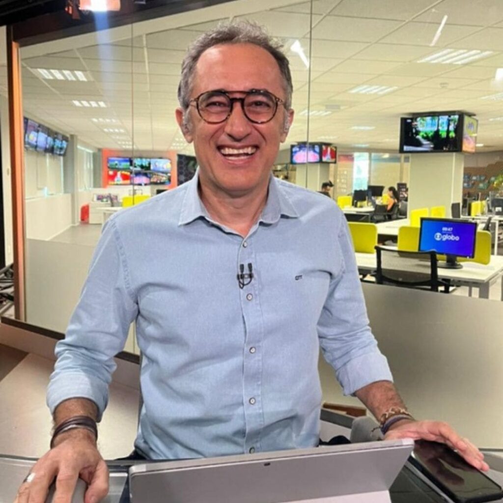 Marcelo Barreto veste camisa jeans OTT, marca do Grupo Breda em SporTv.